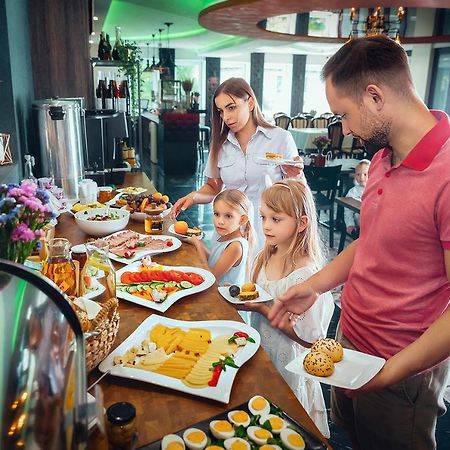 Zacisze Nad Nida Resort Pinczow Eksteriør billede