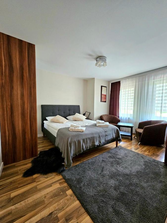 Zacisze Nad Nida Resort Pinczow Eksteriør billede