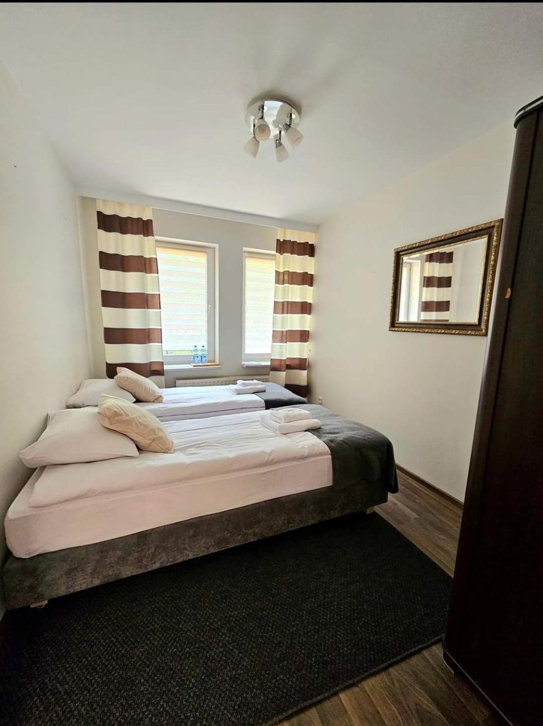 Zacisze Nad Nida Resort Pinczow Eksteriør billede